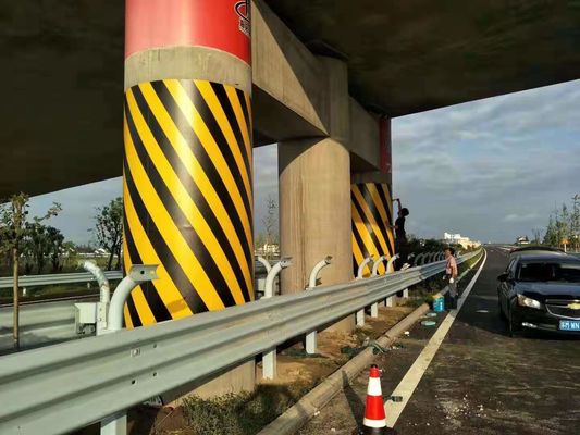 Pintura de línea de carretera amarilla de origen acuático con baja concentración de COV Marcado de la carretera Adhesión de la pintura de pulverización