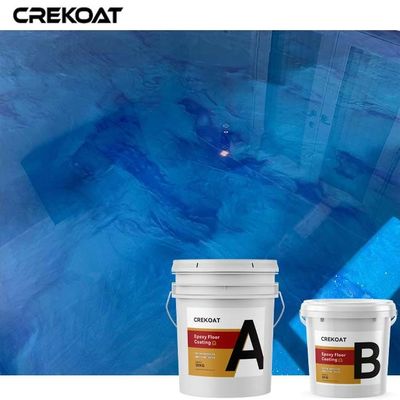 Nueva capa de epoxy metálica concreta del piso para el cuarto de baño del dormitorio de la cocina