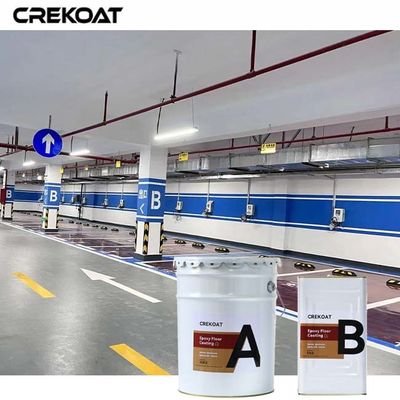 El revestimiento de piso epoxi comercial inhibe el crecimiento de bacterias y moho