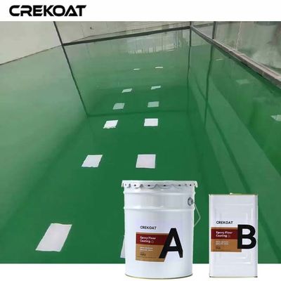 El revestimiento industrial del piso de piedra crea patrones de fluidos orgánicos que se parecen al mármol natural