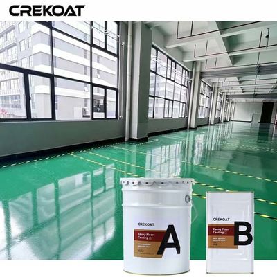 El revestimiento industrial de piso epoxi antideslizante puede combinar resina con agregados
