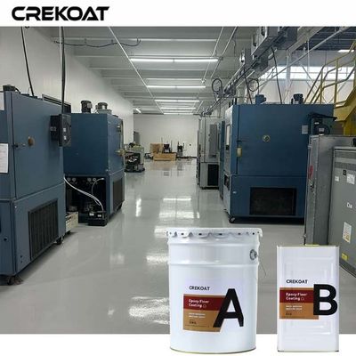 La capa media de epoxi auto-nivelable crea enlaces con las capas de primer y de capa superior