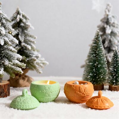 Embossed Berry Christmas Snowflake Storage Can Silicone Mold DIY Aromatherapy Gypsum Candle Cup Mold