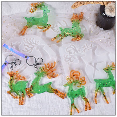 DIY Crystal Dropping Mold Christmas Series Christmas Deer Keychain New Year Listing Silicone Mold