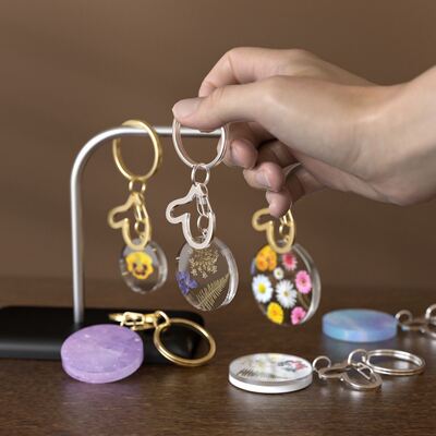 DIY resin 8-connected circular pendant dropper mold, aromatherapy keychain, backpack hanging decoration silicone mold