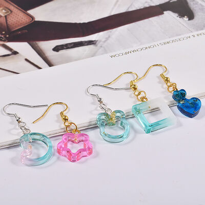 DIY Crystal Dropping Gel Moon Star Cat Rabbit Head Note Earrings Pendant Flowing Sand Accessories Silicone Mold