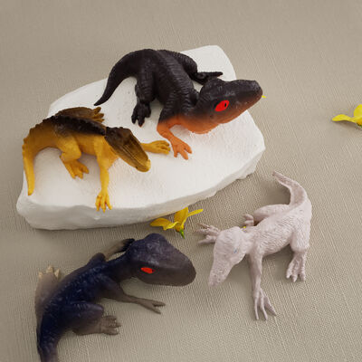 Crystal dropper 3D dinosaur cub pendant mold simulation prone dinosaur Tyrannosaurus rex baby silicone mold