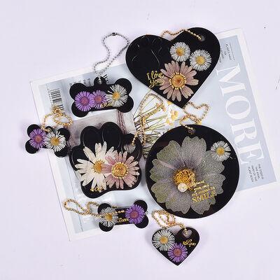 Crystal dropper DIY resin pet hanging heart cat paw circular bone pendant silicone mold