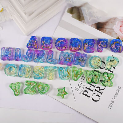 DIY Crystal Dropping Gel Mirror English Letter Flowing Sand Pendant Keychain Pendant Silicone Mold Wholesale