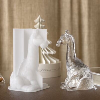 DIY epoxy resin crystal dropper mirror 3D three-dimensional giraffe ornament silicone mold wholesale