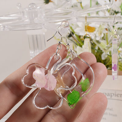 DIY crystal drop adhesive pendant earrings, silicone mold, irregular shaped flowers, leaves, arch shaped jewelry, hanging pendant, grinding