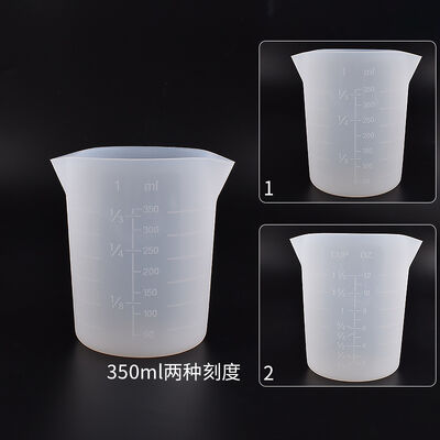 Crystal dropper silicone measuring cup with built-in scale 350ml, 450ml, two spout split flow silicone mold wholesale