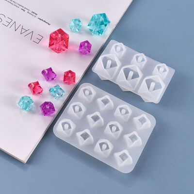 DIY Crystal Drip Glue Hand String Bead Mold with Curved Cut Surface Diamond Bead Hanging Bead Silicone Mold