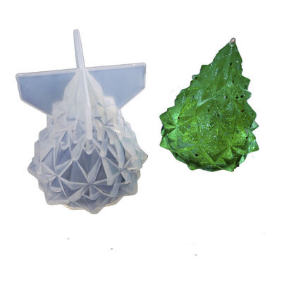 Dropping glue 3D Christmas tree mold, cut surface Christmas tree grinding, small night light placement, Christmas mirror decoration, silicone mold