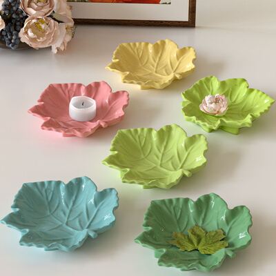 Leaf Maple Leaf Plate Tray Silicone Mold DIY Aromatherapy Gypsum Leaf Storage Tray Dropping Mold