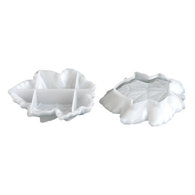 Leaf Maple Leaf Plate Tray Silicone Mold DIY Aromatherapy Gypsum Leaf Storage Tray Dropping Mold