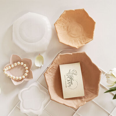 DIY crystal drip glue five petal flower seven petal flower storage tray aromatherapy gypsum flower dish silicone mold