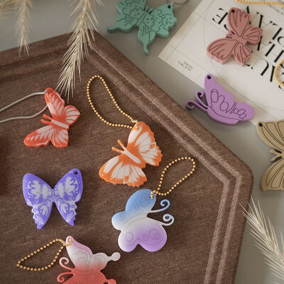 Crystal dropper DIY resin aromatherapy pendant, multiple butterfly keychain pendants, silicone mold wholesale
