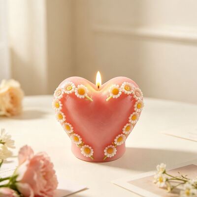 Daisy Love Aromatherapy Candle Silicone Mold Three Dimensional Ins Wind Heart Shaped Ornament Gypsum Dropping Mold