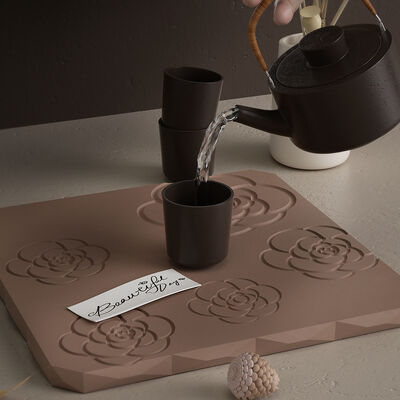 DIY epoxy resin camellia tray drip glue grinder, long square square circular gypsum table, coaster, silicone rubber