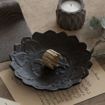 Drip resin mirror relief lotus plate tray DIY aromatherapy gypsum storage tray silicone mold