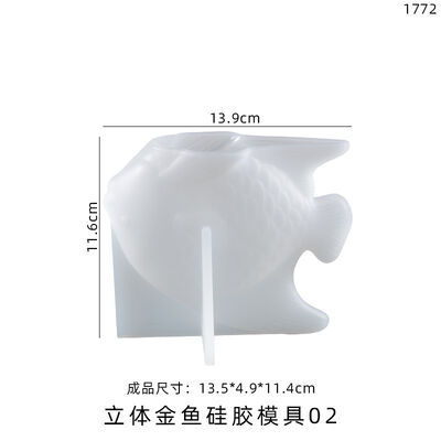 DIY crystal dropper resin grinding tool, three-dimensional flat goldfish table decoration, silicone mold wholesale
