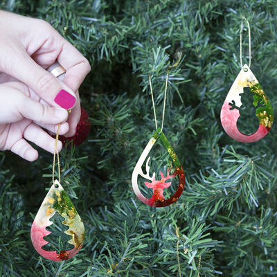 Source DIY Crystal Drop Glue Mold Christmas Tree Christmas Series Listing Silicone Mold Spot Wholesale