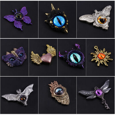 Diy Crystal Glue Drop Mould Devil's Eye Owl Moth Cthulhu Goth Pendant Silicone Mould