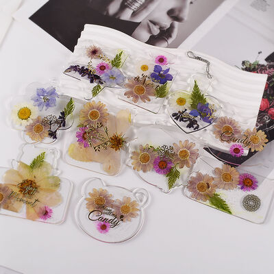 Gutta Percha Resin Cat Bear Perfume Bottle Four Leaf Clover Five Pointed Star Peach Heart Pendant Hang Tag Silicone Mold