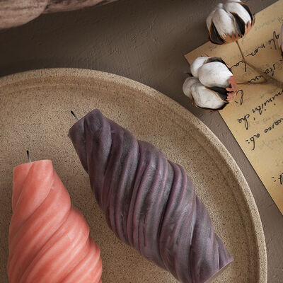 Drip Glue Spiral 3D Three-dimensional Ornament Grinding DIY Horn French Bread Shaped Candle Gypsum Silicone Mold