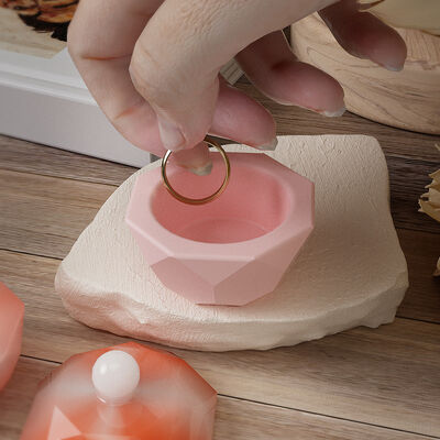 DIY Crystal Dropper Cement Storage Tank, Silicone Grinding, Polygonal Diamond Shaped Gypsum Candle Cup Decoration, Silicone Mold