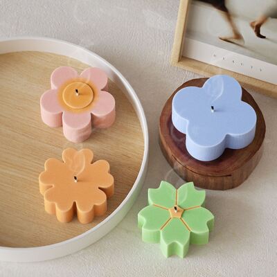 DIY Crystal Dropper Resin Gypsum Four Leaf Clover Five Leaf Petal Flower Candle Ornament Silicone Mold