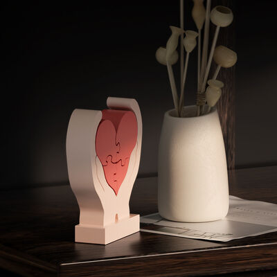 Crystal Drip Glue Hands Holding Heart Puzzle DIY Candle Gypsum Valentine's Day Stage Silicone Mold Wholesale