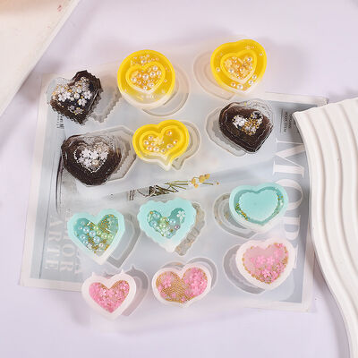 DIY Drip Glue Gypsum Aromatherapy Valentine's Day Pixel Love Shaped Flowing Sand Keychain Pendant Silicone Mold