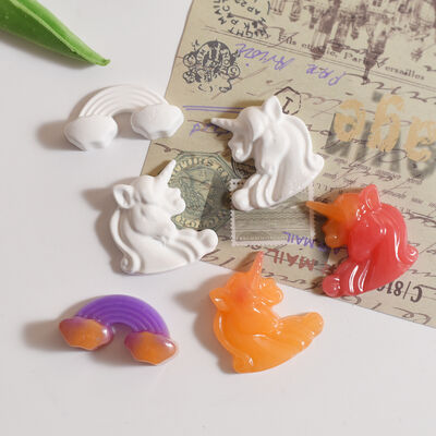 Semi Three-dimensional Rainbow Unicorn Seahorse Meteor Fish Tail Beast Horn Jewelry Keychain Aromatherapy Pendant Silicone Mold