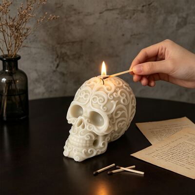 Retro Carved Skull Silicone Mold Aromatherapy Candle Halloween Three-dimensional Pattern Skull Mold